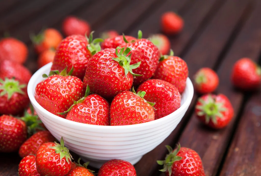 Discover the Sweetness of Omgiestrawberry: A Unique Berry Delight